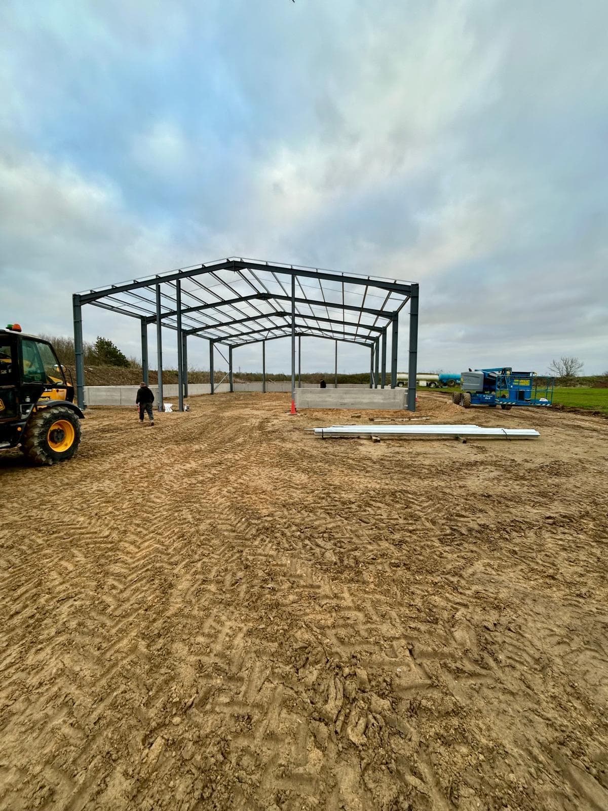 Agricultural Machinary Store 01
